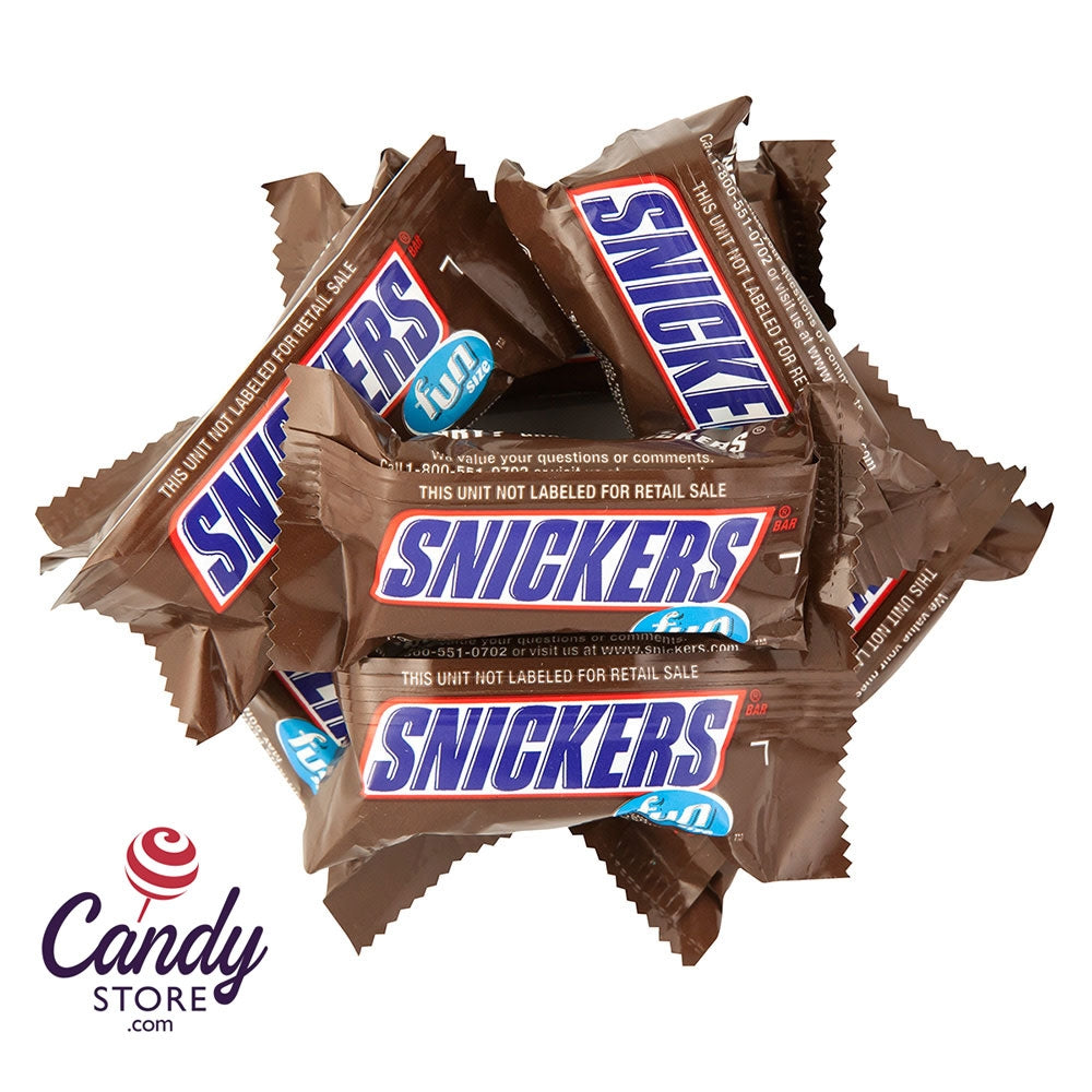 Snickers Fun Size Chocolate Caramel Candy Bars, Treat Size Bulk Pack (Pack  of 2 Pounds)